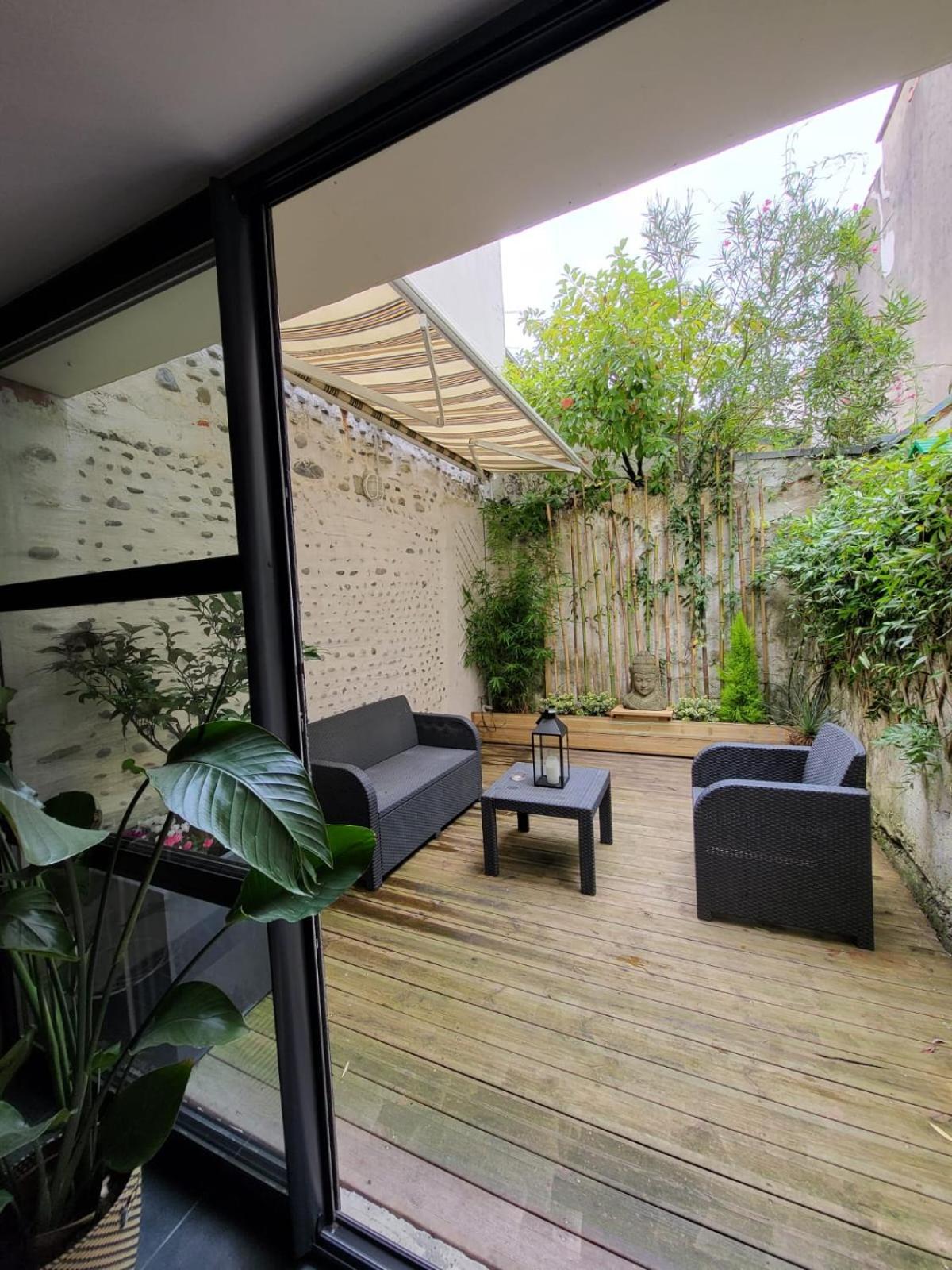 Le Patio - Appartement Calme - Hyper Centre Pau Exteriör bild